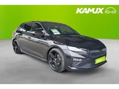 Używany Skoda Scala Monte Carlo 150 KM (110 kW) 2024 Czarny Hatchback