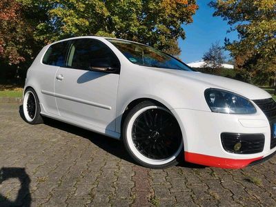 Weiß Gebraucht 2009 VW Golf VI GT Kleinwagen | 2.700 €