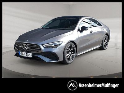 Mountaingrau Gebraucht 2023 Mercedes CLA180 AMG line Limousine | 36.430 €