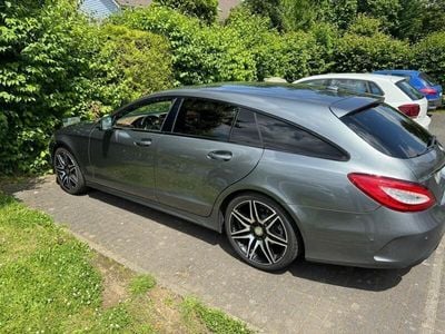 Mercedes CLS350 Shooting Brake