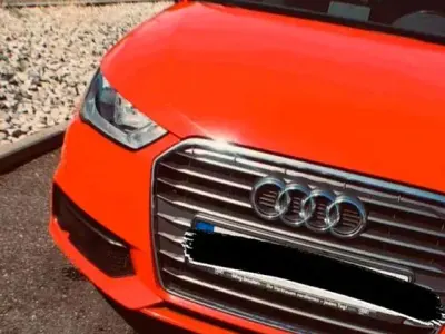 Gebraucht Audi A1 Design 82 PS (60 kW) 2016 Rot Kleinwagen