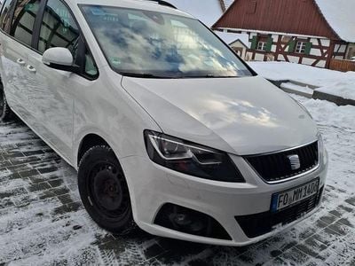 Weiß Gebraucht 2012 Seat Alhambra Ecomotive Van / Kleinbus | 13.290 € (Etwas zu teuer)