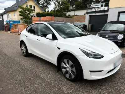 Gebraucht Tesla Model Y Long Range AWD 378 kW (514 PS) 2023 Weiß SUV