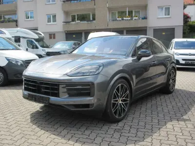 Gebraucht Porsche Cayenne S Coupe 475 PS (349 kW) 2024 Quarzitgrau Coupé