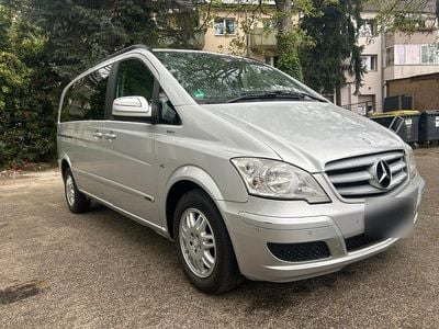 Second-hand Mercedes Viano 224 CP (164 kW) 2011 Gri Monovolum