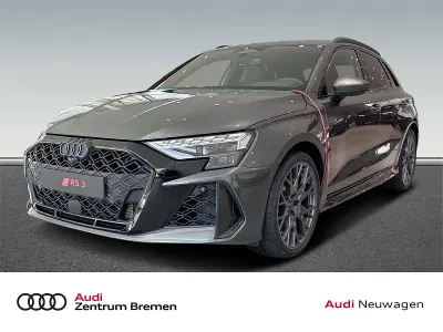 Neu Audi RS3 Comfort 400 PS (294 kW) 2025 Grau Limousine