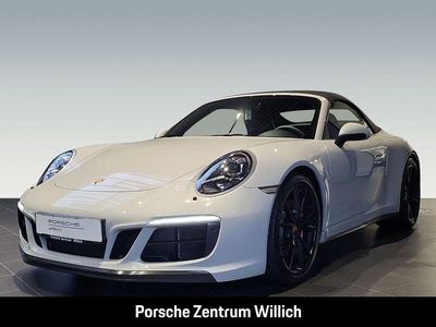Porsche 911 Carrera GTS