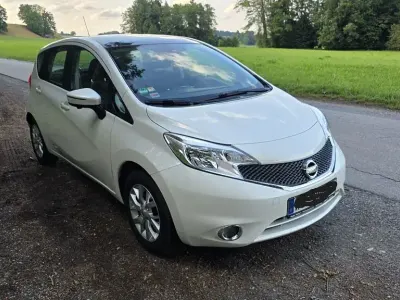 Gebraucht Nissan Note Acenta 80 PS (58 kW) 2014 Weiß Kleinwagen