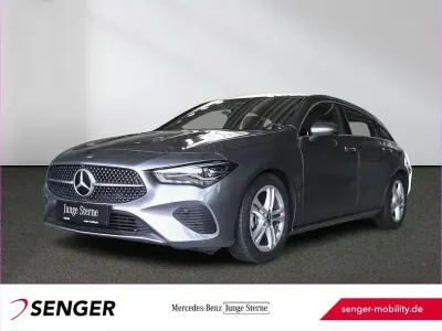 Gebraucht Mercedes CLA200 Shooting Brake Progressive 163 PS (119 kW) 2025 Grau Kombi