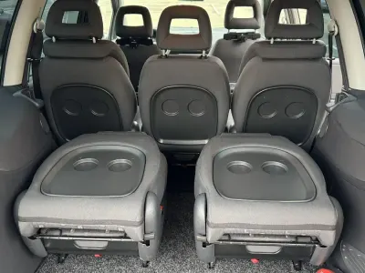 Gebraucht VW Sharan Comfortline 140 PS (102 kW) 2010 Grau Van / Kleinbus