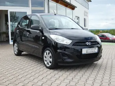 Gebraucht Hyundai i10 Classic 69 PS (50 kW) 2012 Schwarz Kleinwagen