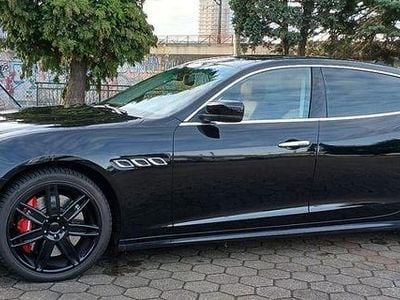 Usata Maserati Quattroporte 530 CV (389 kW) 2013 Nero Berlina