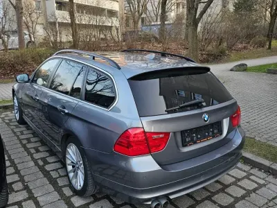 Używany BMW 330 245 KM (180 kW) 2008 Szary Kombi
