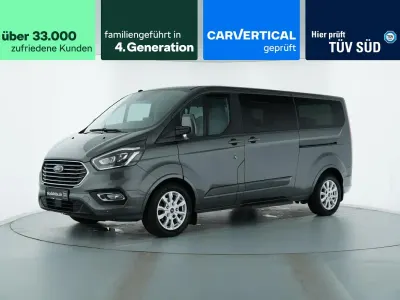 Gebraucht Ford Tourneo Titanium 170 PS (125 kW) 2018 Magneticgrau (metallic) Van / Kleinbus