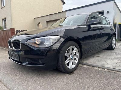 Gebraucht BMW 118 143 PS (105 kW) 2011 Schwarz Kleinwagen