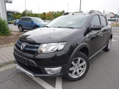 Gebraucht Dacia Sandero Prestige 90 PS (66 kW) 2014 Schwarz SUV