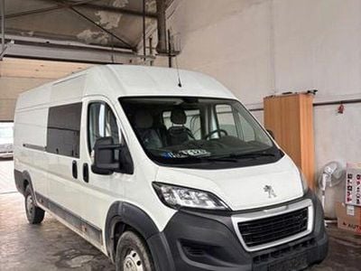 Gebraucht Peugeot Boxer 163 PS (119 kW) 2019 Weiß Van