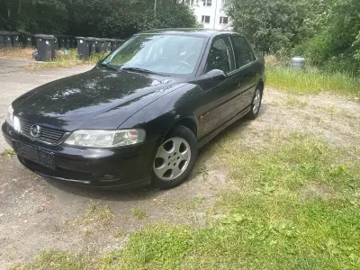 Gebraucht Opel Vectra 116 PS (85 kW) 1999 Grau Limousine