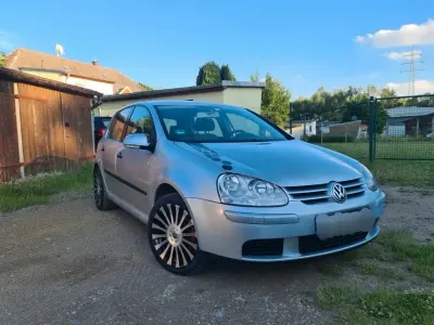 Gebraucht VW Golf V 102 PS (75 kW) 2004 Kleinwagen