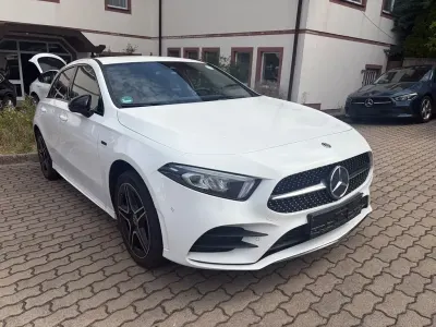 Gebraucht Mercedes A250 AMG line 218 PS (160 kW) 2020 Weiß Limousine