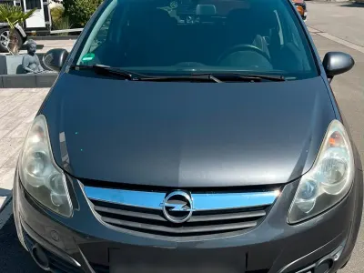 Gebraucht Opel Corsa Edition 87 PS (63 kW) 2010 Grau Kleinwagen