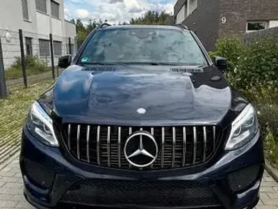Gebraucht Mercedes GLE350 AMG line 258 PS (189 kW) 2015 Blau SUV