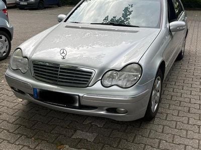 Mercedes C220