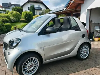 Gebraucht Smart ForTwo Cabrio 71 PS (52 kW) 2019 Silber Cabrio