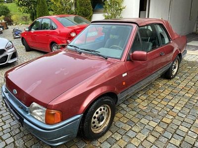 Rot Gebraucht 1990 Ford Escort Cabriolet Cabrio | 3.600 €