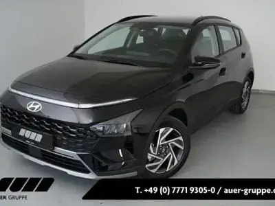 Gebraucht Hyundai Bayon Trend 101 PS (74 kW) 2025 Phantom black / met (schwarz) (metallic) SUV