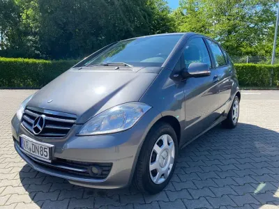 Gebraucht Mercedes A160 95 PS (69 kW) 2010 Grau Van / Kleinbus