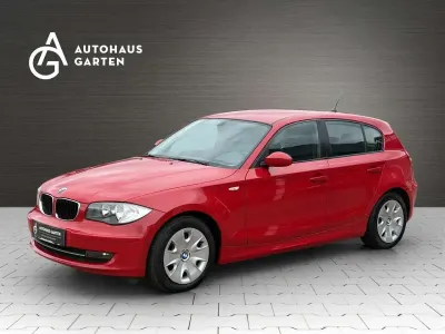 Gebraucht BMW 116 Advantage 147 PS (108 kW) 2009 Karmesinrot Kleinwagen
