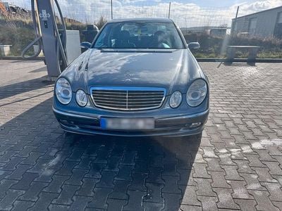 Gebraucht Mercedes E350 Avantgarde 272 PS (200 kW) 2004 Grau Limousine