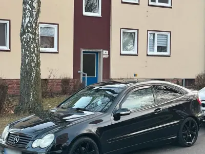 Gebraucht Mercedes C200 2004 Schwarz Coupé