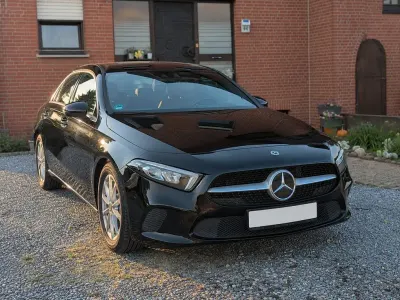 Gebraucht Mercedes A180 AMG Edition 1 136 PS (100 kW) 2019 Schwarz Limousine