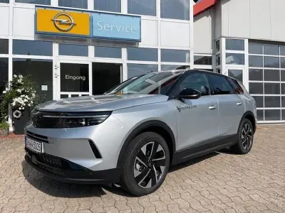 Gebraucht Opel Grandland X 136 PS (100 kW) 2025 Grau SUV