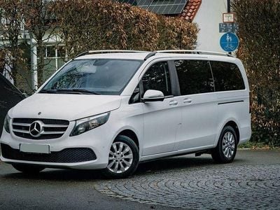 Gebraucht Mercedes V220 163 PS (119 kW) 2022 Weiß Van / Kleinbus