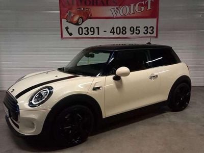 Pepper (old english) white Gebraucht 2018 Mini Cooper Coupé Coupé | 18.700 €