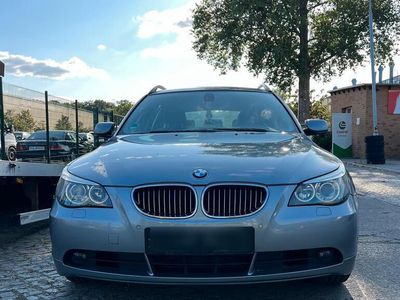 BMW 525