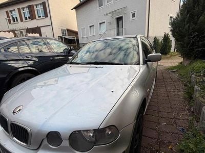 Gebraucht BMW 316 2001 Grau Coupé