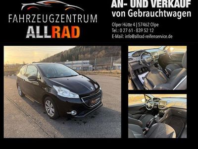 Schwarz Gebraucht 2012 Peugeot 208 Active Kleinwagen | 4.990 € (Fairer Preis)