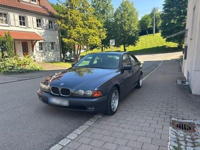 Gebraucht BMW 523 M Sport 170 PS (125 kW) 1998 Grau Limousine