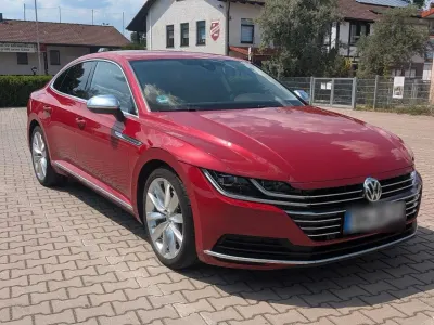 Gebraucht VW Arteon 239 PS (175 kW) 2018 Rot Kleinwagen