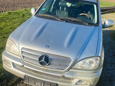 Gebraucht Mercedes ML430 272 PS (200 kW) 2001 Silber SUV