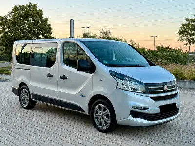 Gebraucht Fiat Talento Family 125 PS (91 kW) 2016 Silber Van / Kleinbus
