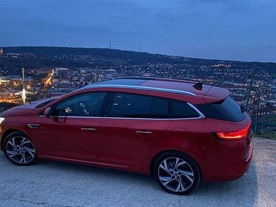 Gebraucht Renault Megane E-Tech R.S. 158 PS (116 kW) 2021 Rot Limousine