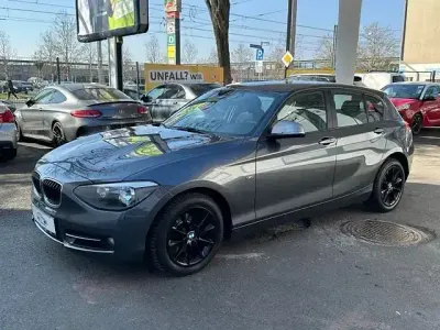 Używany BMW 118 Sport Line 170 KM (125 kW) 2014 Szary Hatchback