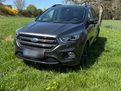 Gebraucht Ford Kuga ST-Line 179 PS (131 kW) 2018 Schwarz SUV
