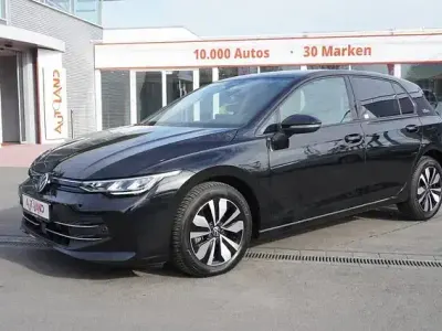 Brugt VW Golf VIII Goal 116 HK (85 kW) 2024 Sort Sedan