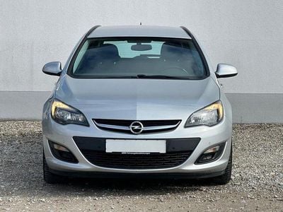 Gebraucht Opel Astra Edition 110 PS (80 kW) 2015 Silber Kombi
